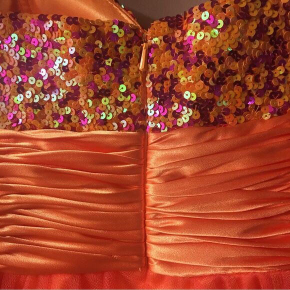 Unique Vintage Let’s Fashion Orange/Pink Sequin Sweetheart Bust Dress Size S EUC - Picture 4 of 11